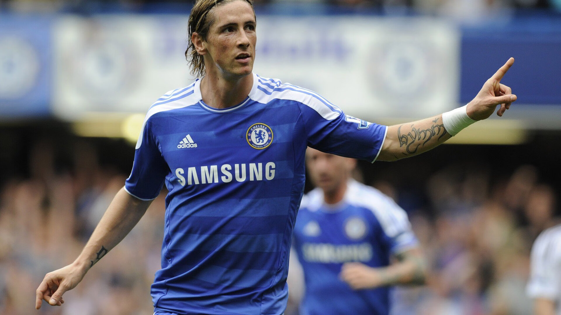 老鹰振翅快船沉,保罗赛道驭风雷,当体育的狂想跨越边界